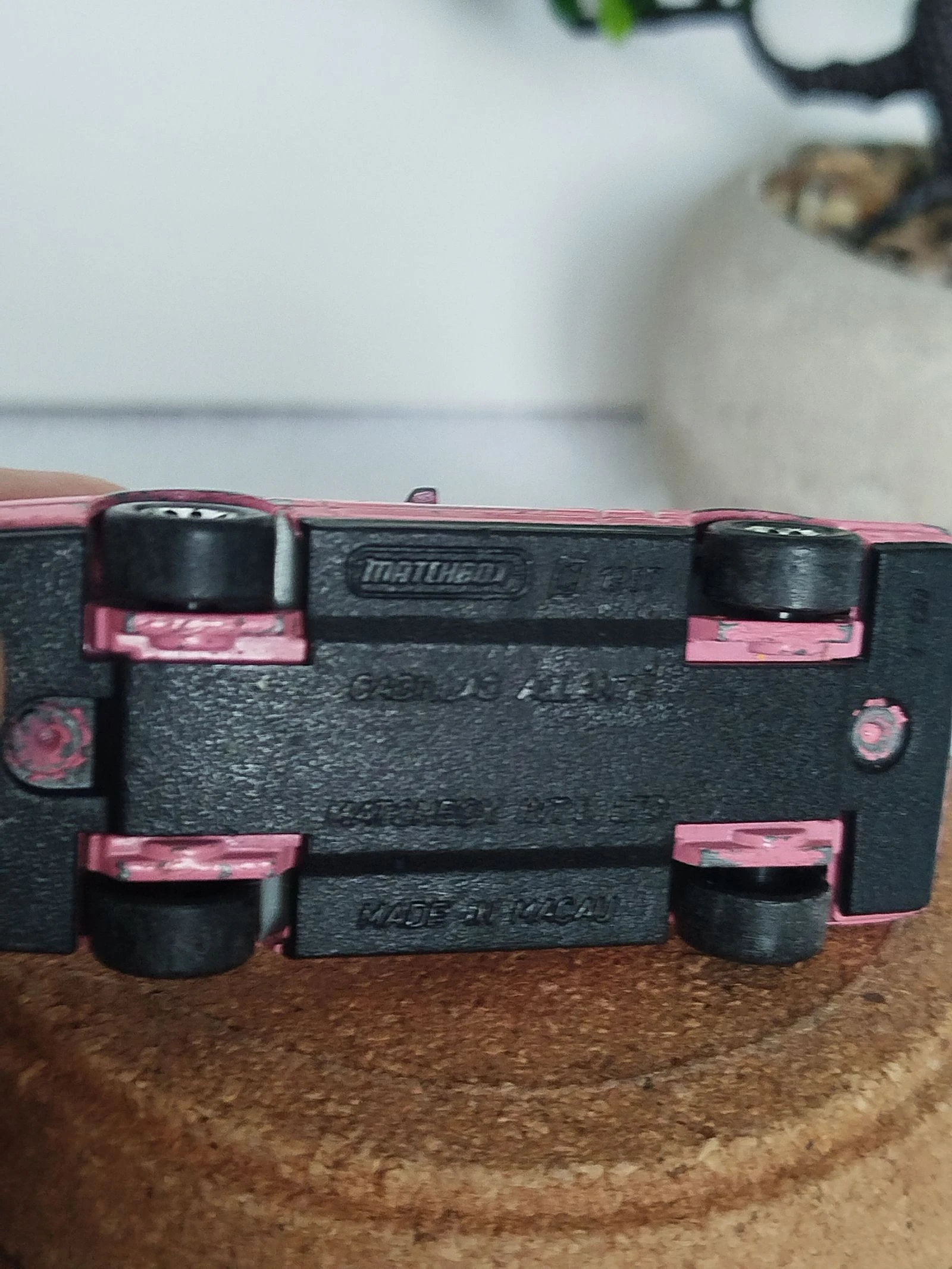 Cadillac Allanté Matchbox Car – photo 8